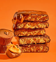 ALOHA Peanut Butter Cup Organic Protein Bar lifestyle image 2