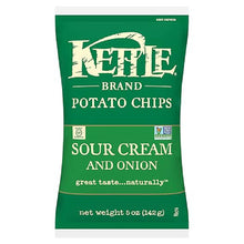 Kettle Sour Cream and Onion Potato Chips – Crispy Savory Snack with Creamy Onion Flavor, Classic Seasoned Chips, 5 Ounces (Pack of 15)