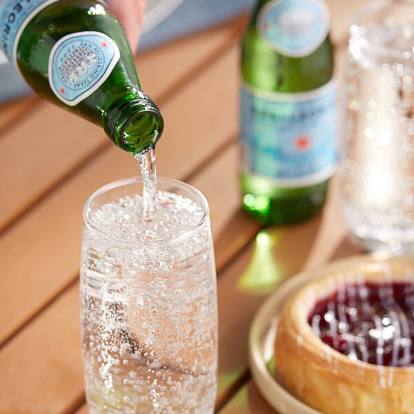 S.Pellegrino Sparkling Natural Mineral Water, 250mL Glass Bottles
